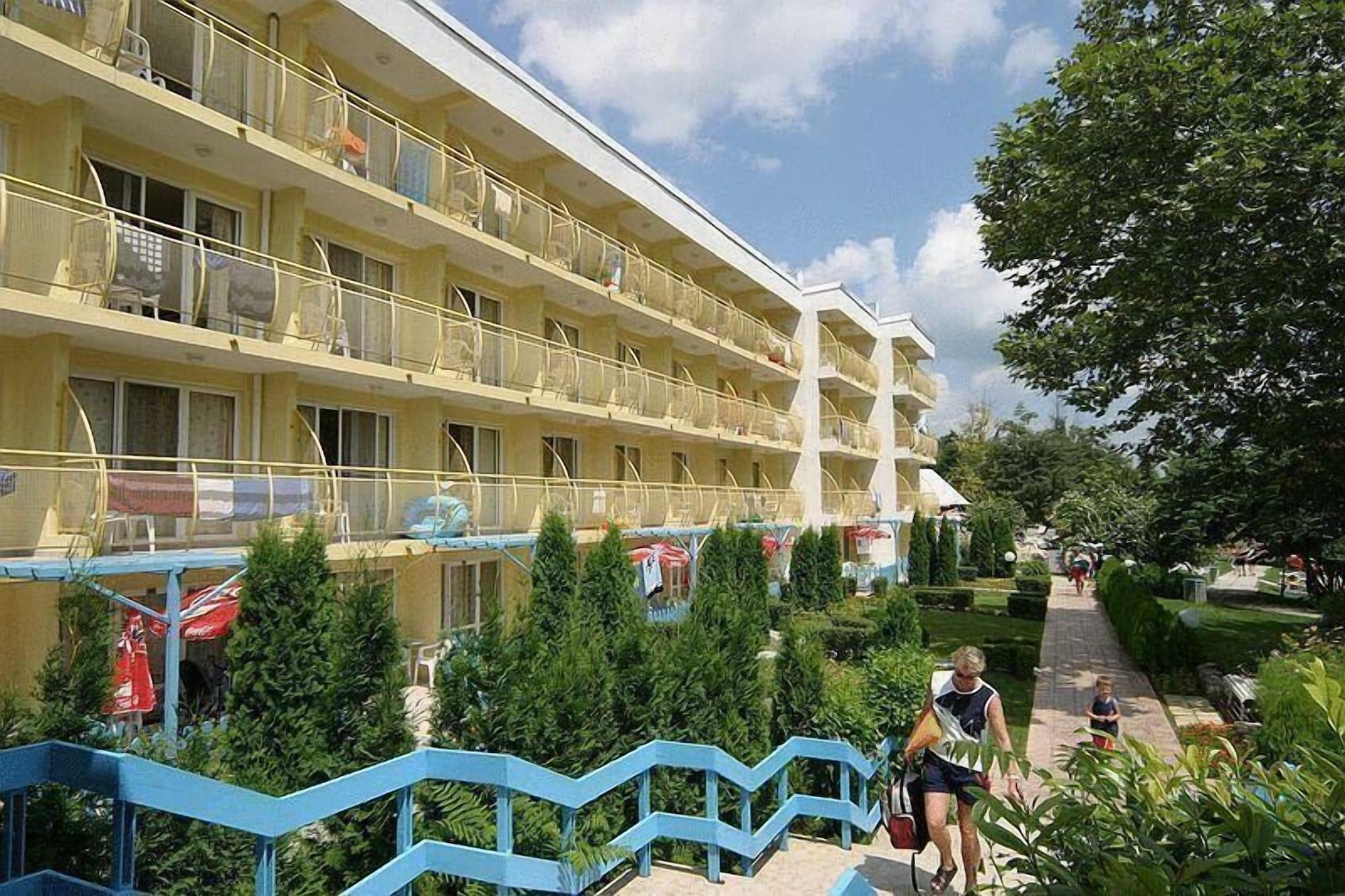 Hotel Orhidea アルベナ エクステリア 写真