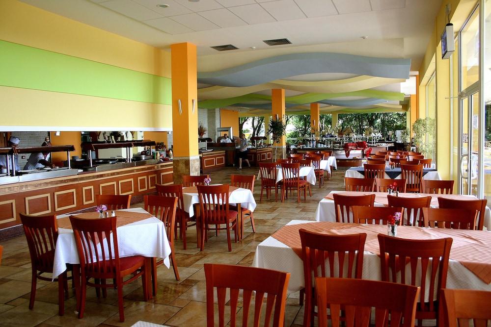 Hotel Orhidea アルベナ エクステリア 写真