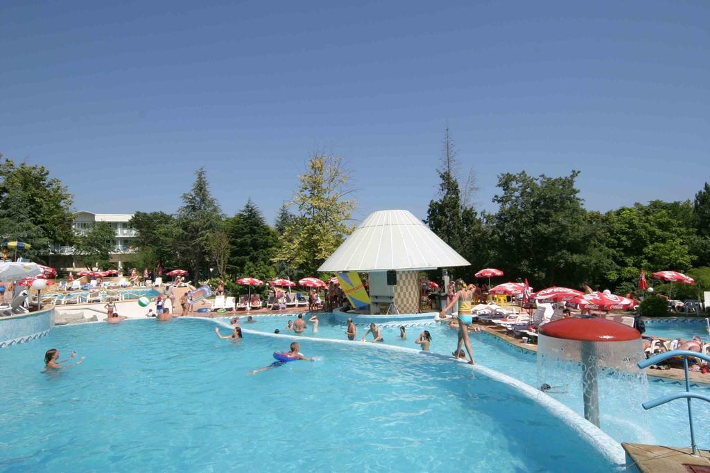 Hotel Orhidea アルベナ エクステリア 写真
