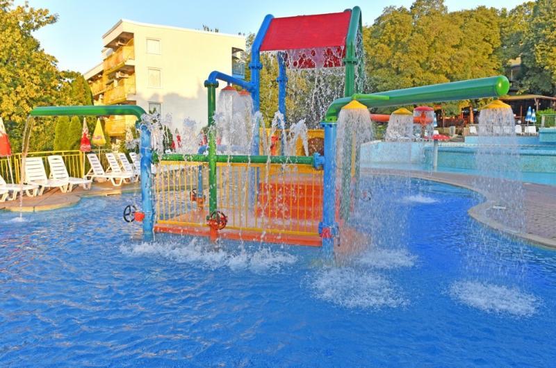 Hotel Orhidea アルベナ エクステリア 写真